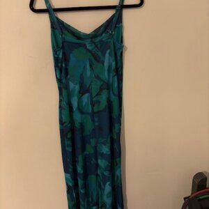 Pretty Garden Large A Line blue/green dress